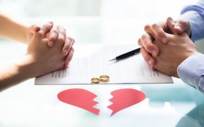 Blessure de trahison : symptômes, causes et comment en guérir