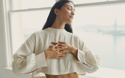 Nettoyage énergétique : se purifier sur soi, méthode par méthode